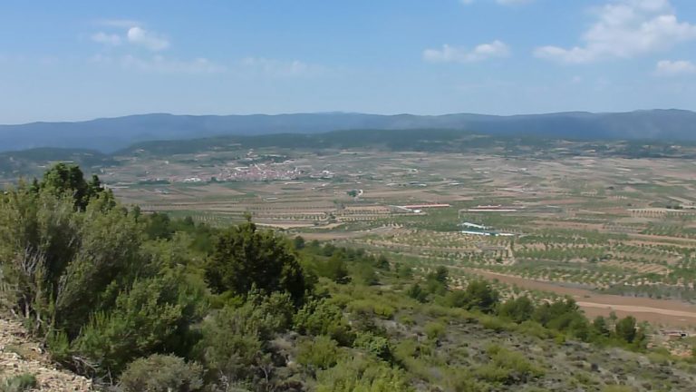 Cómo llegar a Aras de los Olmos en la comarca de los Serranos